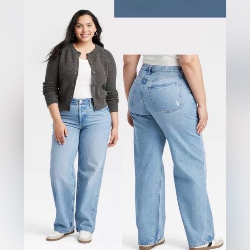 Universal Thread Sky Blue Straight Leg Jeans